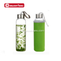 Botellas de agua de vidrio de 12 piezas con funda de neopreno